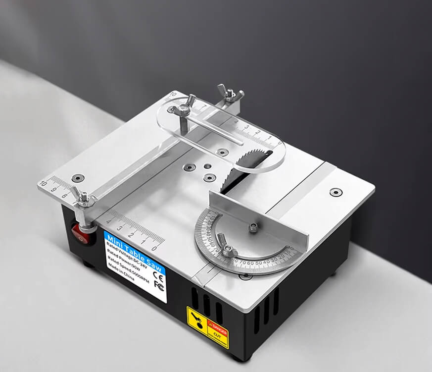 Mini Serra SawSlice: Domine o Corte de Madeira com Eficiência