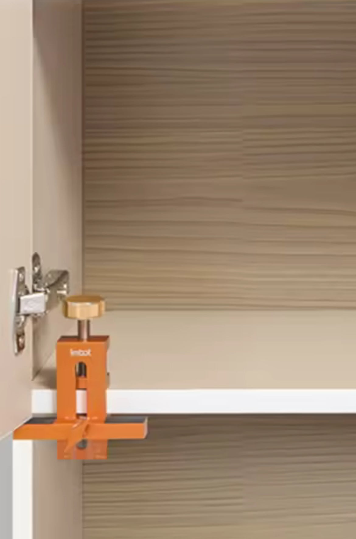 Gabarito de Montagem para Dobradiças de Porta de Armário