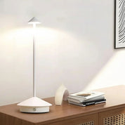 Luminária de Mesa Pina