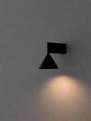 Italiano minimalista quarto lâmpada de parede cabeceira novo cônico geométrico simples designer high-end fundo parede corredor lâmpada