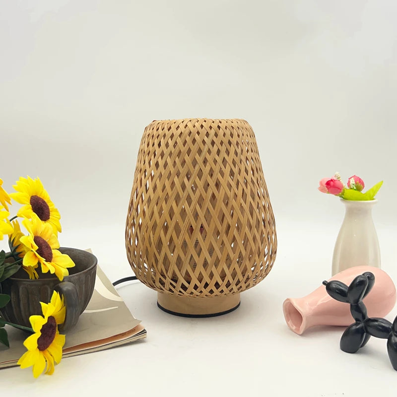 Candeeiro de mesa de bambu feito à mão lâmpada de cabeceira de madeira vintage sala de estar decoração luz da noite para o quarto acampamento luz lâmpada de mesa