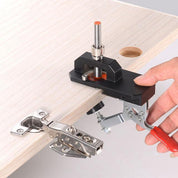 Gabarito Localizador Broca para Furação de Dobradiça - Akada Brasil