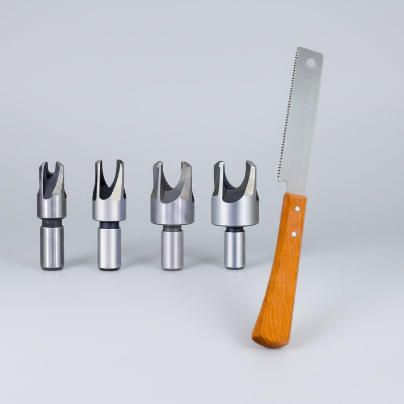 Kit 4 Brocas Garras para Fazer Cavilhas Plugdrill + Serrote Japonês 150mm - Akada Brasil