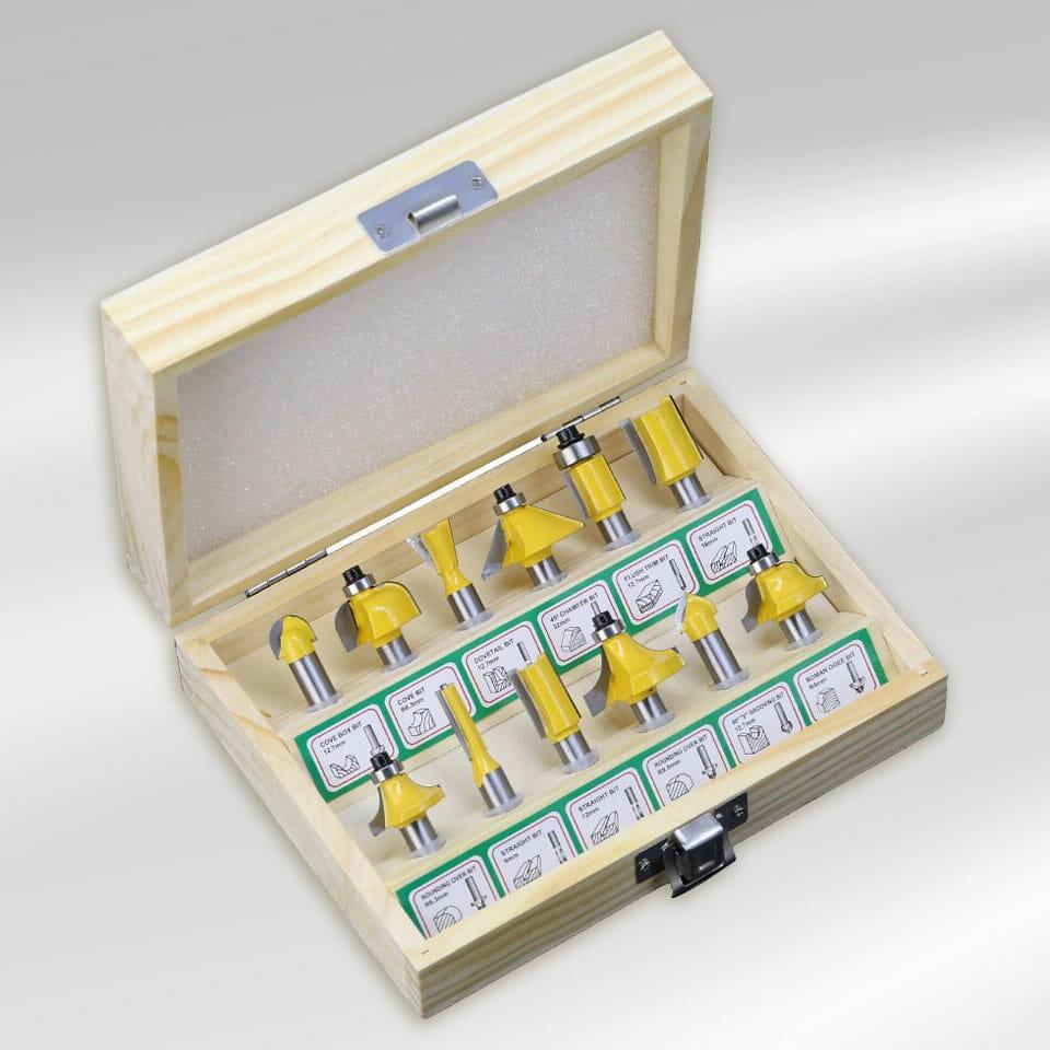 Kit Jogo 12pcs Fresas 8mm para Tupia com Maleta – RouterBox Gold - Akada Brasil