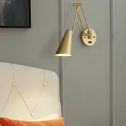 Luminária de Parede LED Ajustável com Braço Retrátil - Akada Brasil